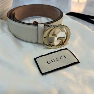 Gucci White Leather Interlocking G Belt with Gold Buckle